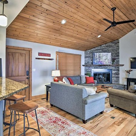 Cabin With Hot Tub And Mountain Views Less Than 5 Mi To Boone Blowing Rock Dış mekan fotoğraf