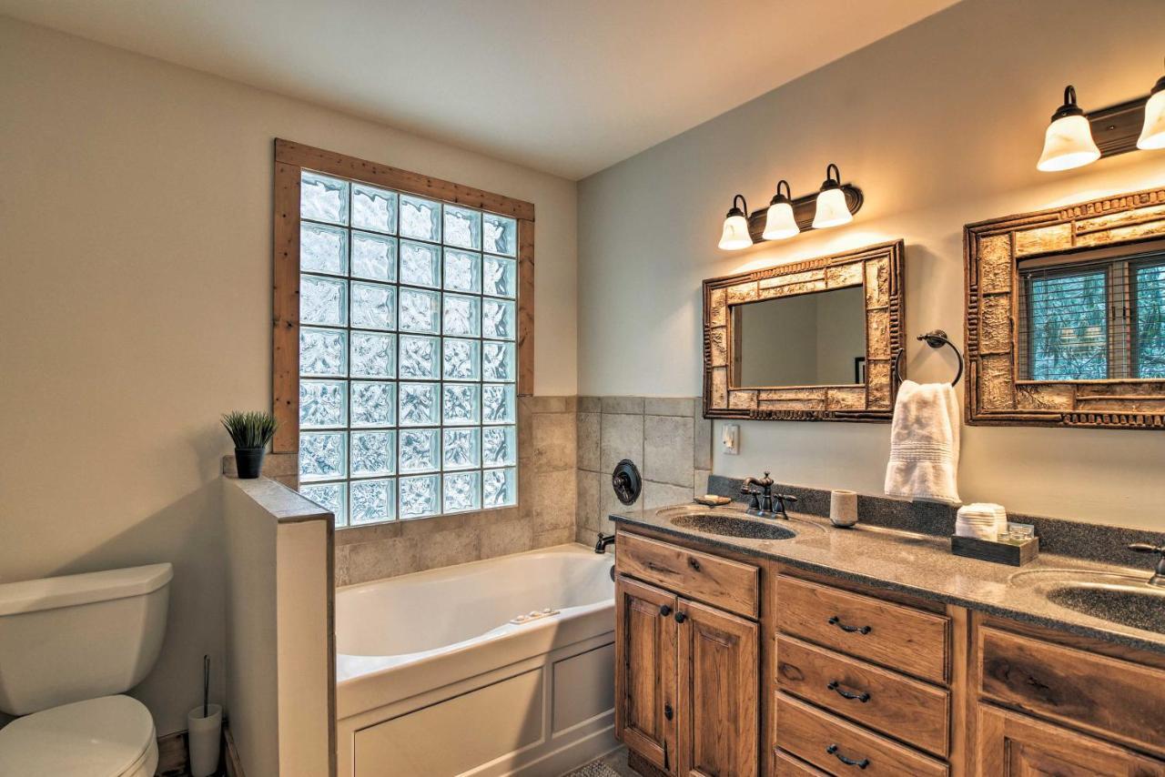 Cabin With Hot Tub And Mountain Views Less Than 5 Mi To Boone Blowing Rock Dış mekan fotoğraf
