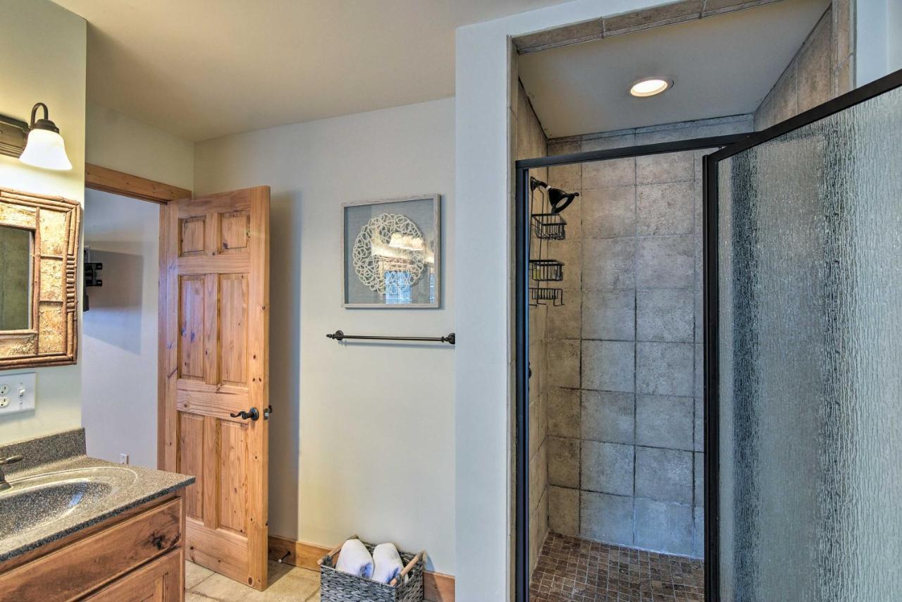 Cabin With Hot Tub And Mountain Views Less Than 5 Mi To Boone Blowing Rock Dış mekan fotoğraf